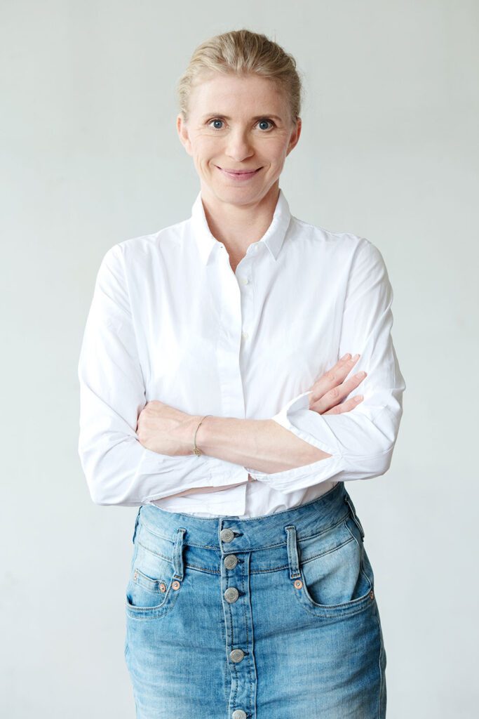 KATHERINA MAI vocal-coach